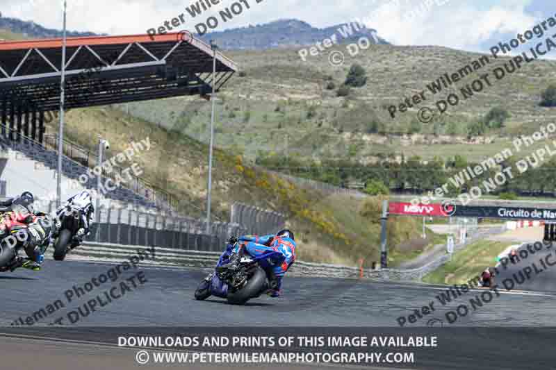 cadwell no limits trackday;cadwell park;cadwell park photographs;cadwell trackday photographs;enduro digital images;event digital images;eventdigitalimages;navarra;no limits trackdays;peter wileman photography;racing digital images;trackday digital images;trackday photos